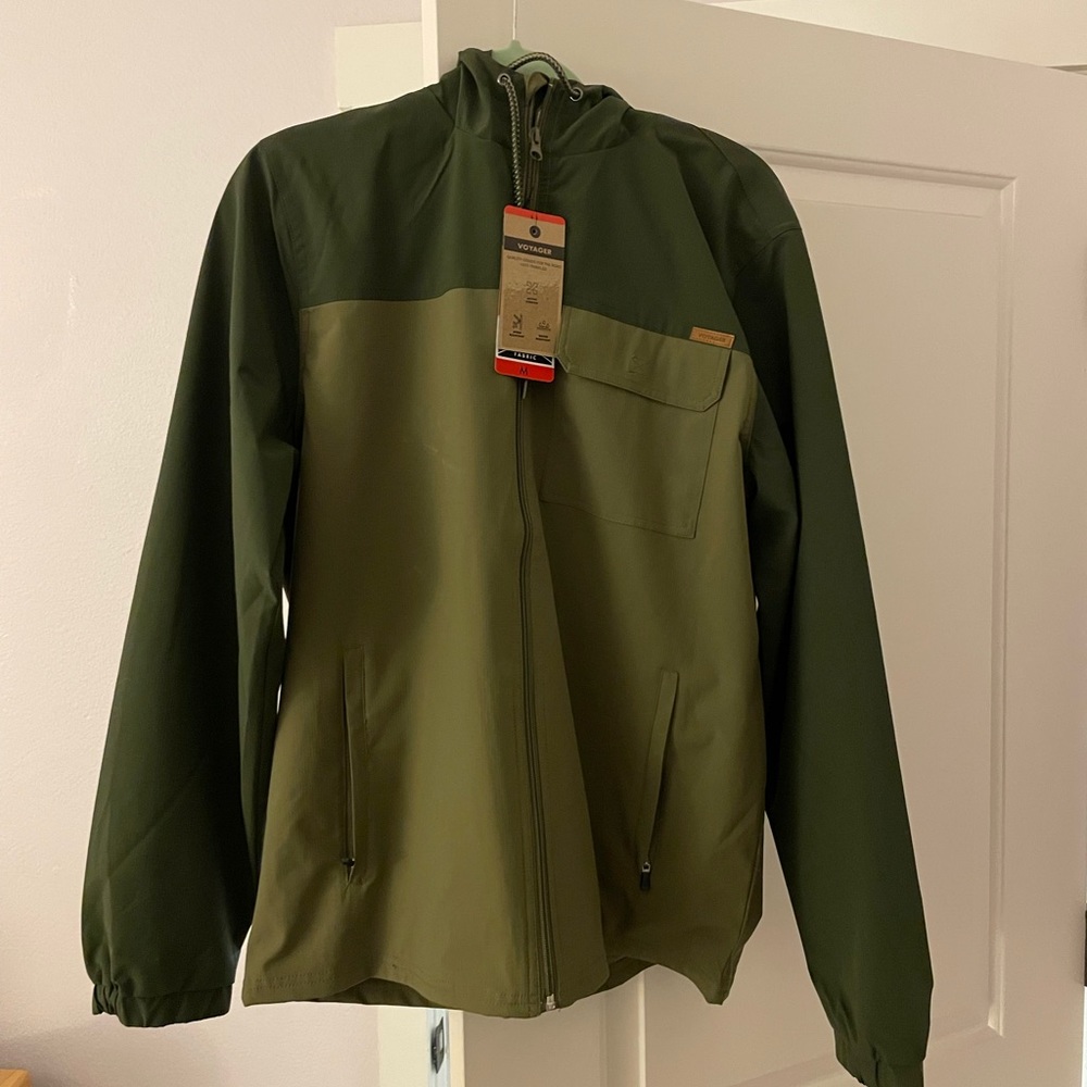 VOYAGER WINDBREAKER